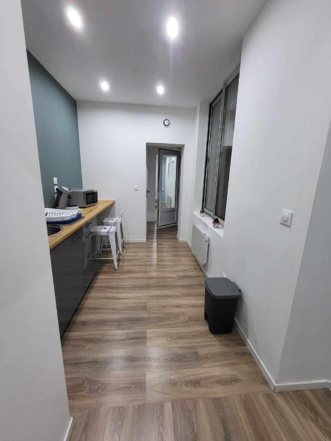 Place Du Canada 2 Apartment วาลองเซียนส์ ภายนอก รูปภาพ