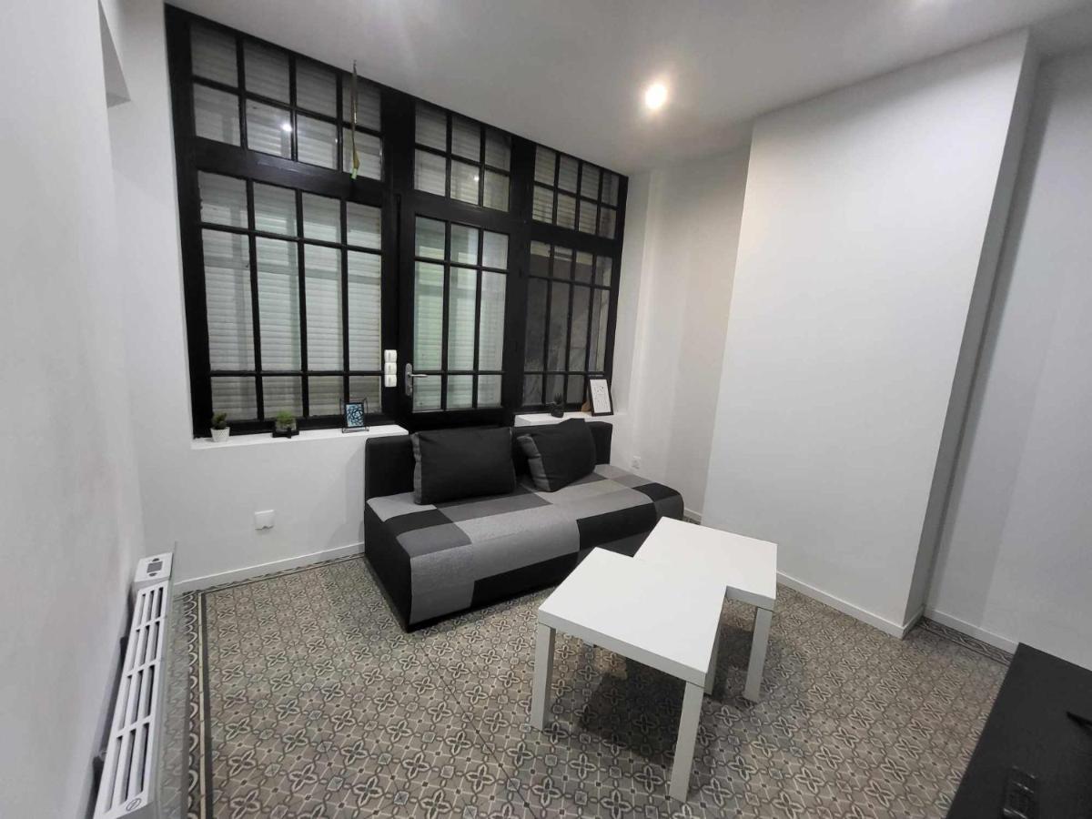 Place Du Canada 2 Apartment วาลองเซียนส์ ภายนอก รูปภาพ